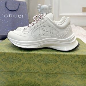 Gucci White Leather Chunky Platform Sneakers with Patterned Laces